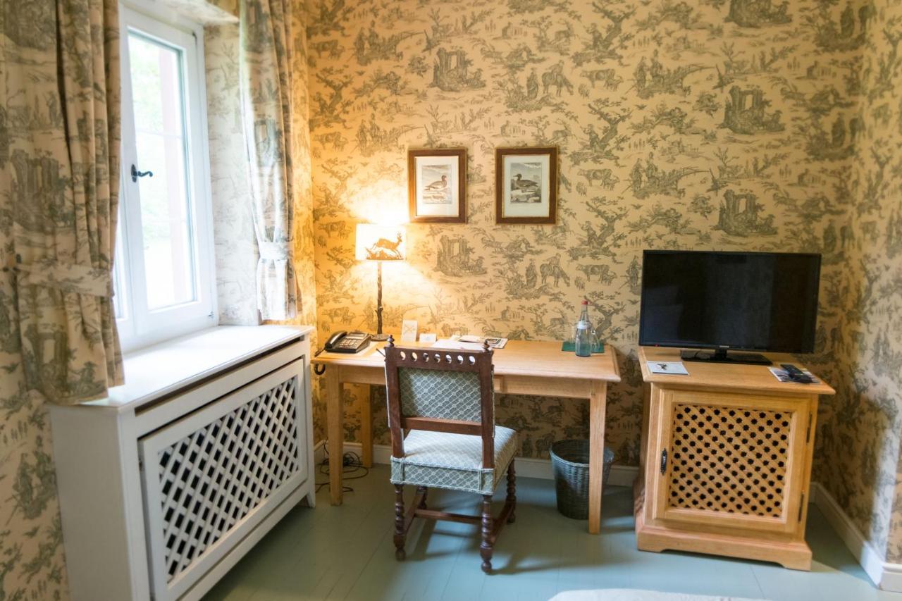 Der Linslerhof - Hotel, Restaurant, Events & Natur Überherrn Extérieur photo