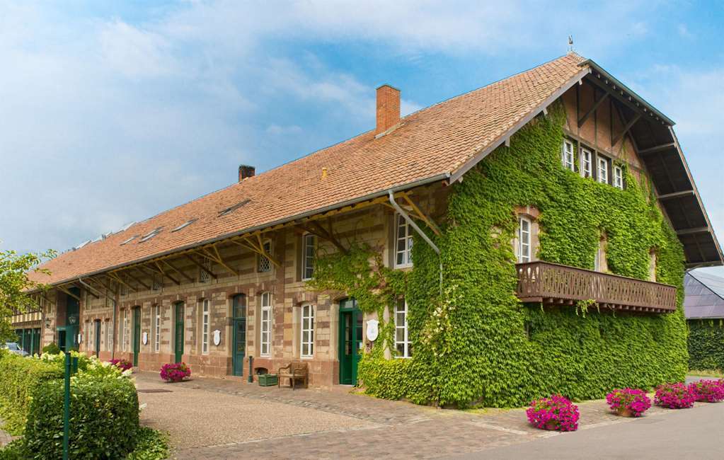Der Linslerhof - Hotel, Restaurant, Events & Natur Überherrn Extérieur photo