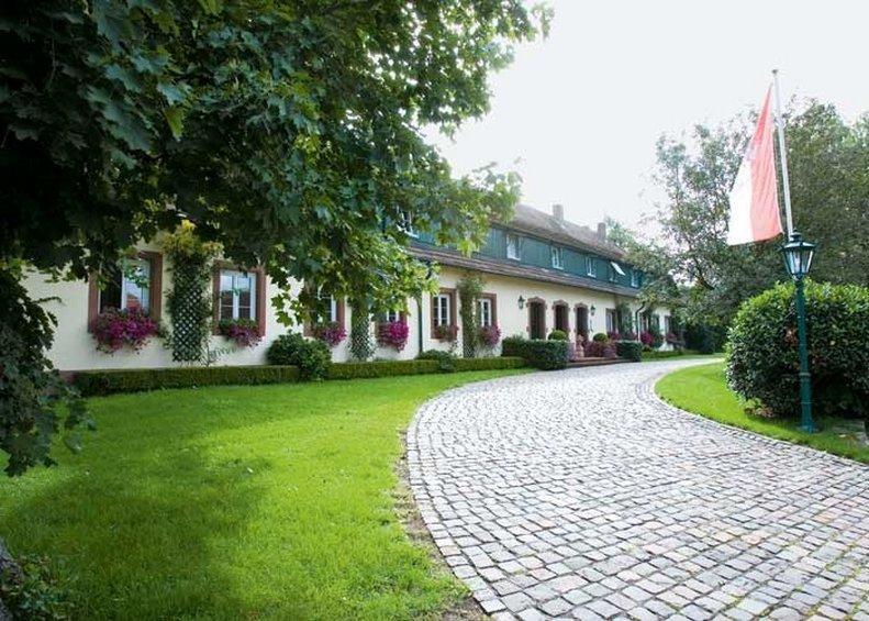 Der Linslerhof - Hotel, Restaurant, Events & Natur Überherrn Extérieur photo