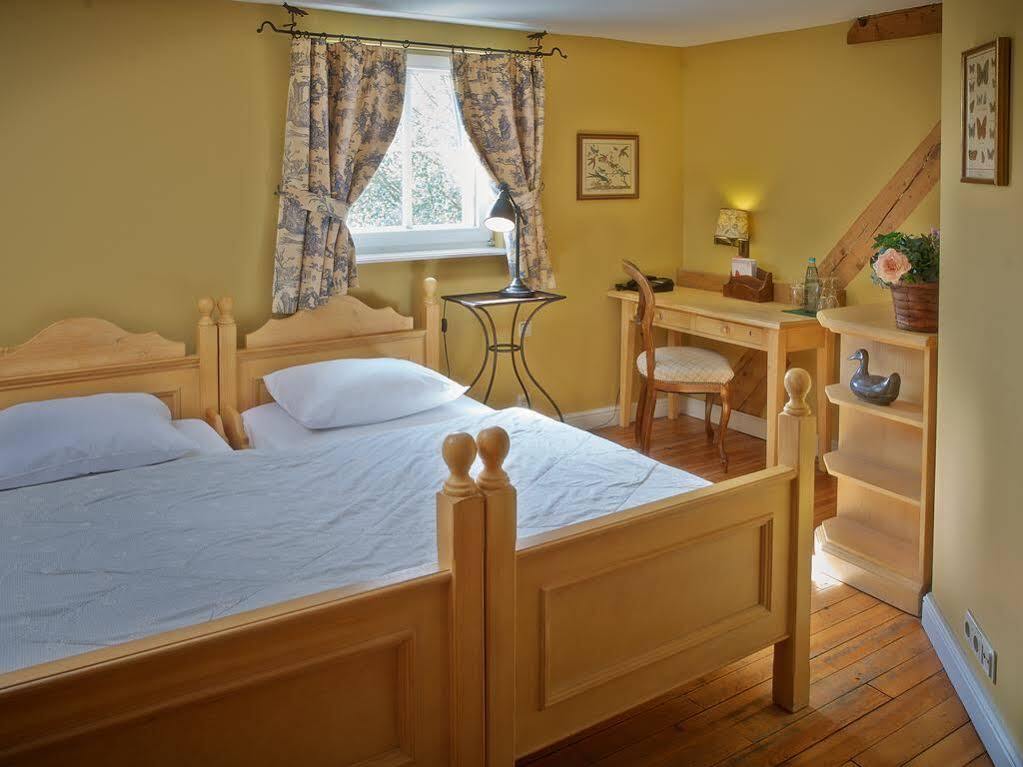 Der Linslerhof - Hotel, Restaurant, Events & Natur Überherrn Extérieur photo